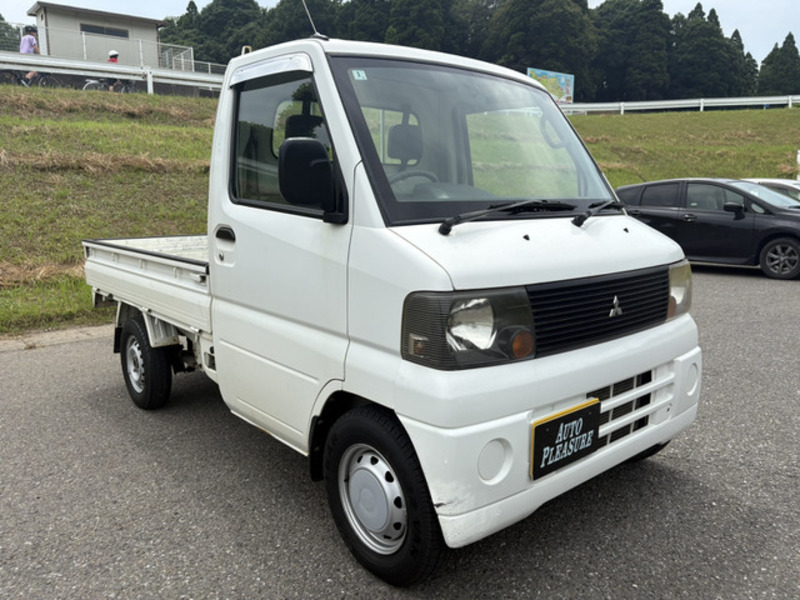 MINICAB TRUCK