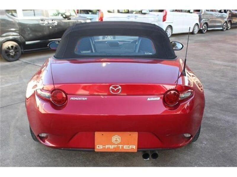 ROADSTER