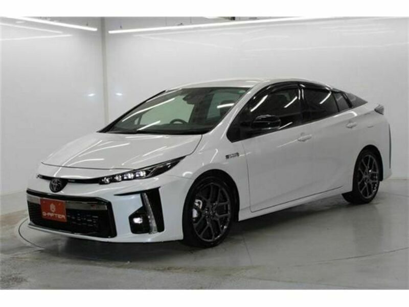 PRIUS PHV