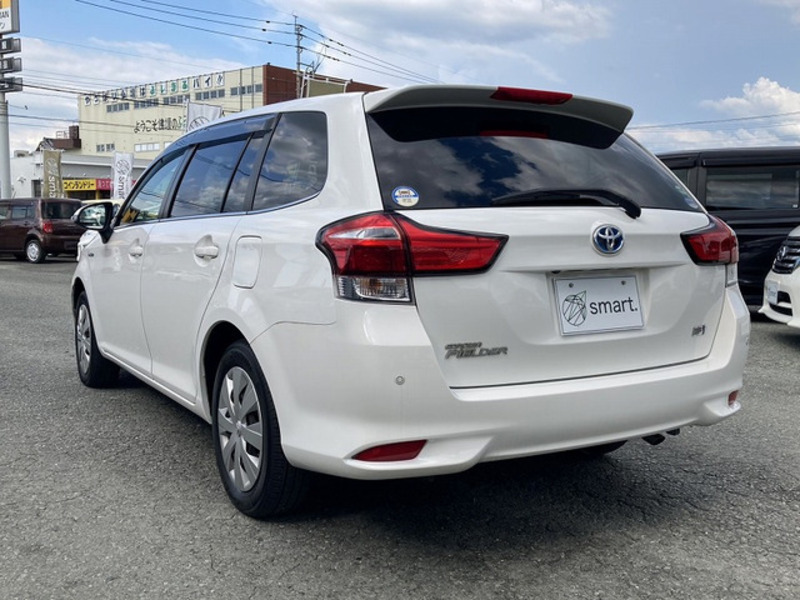 COROLLA FIELDER