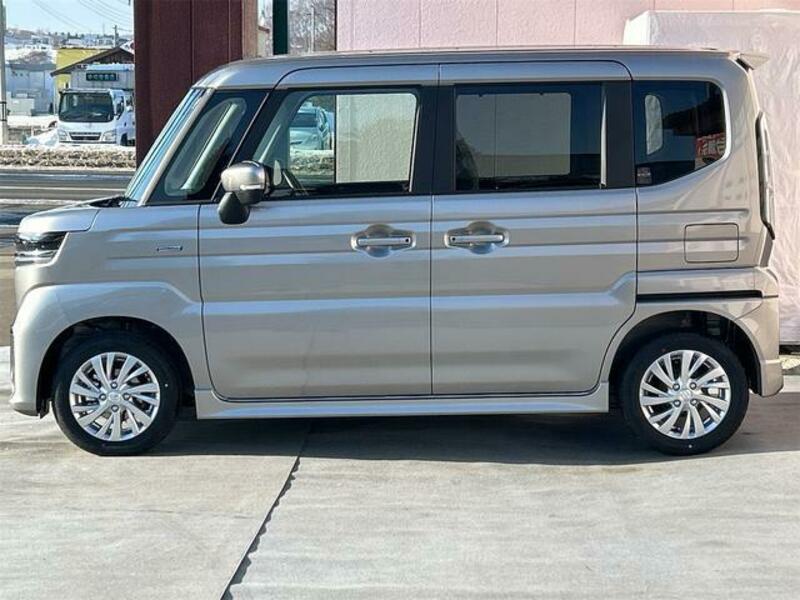 SPACIA CUSTOM