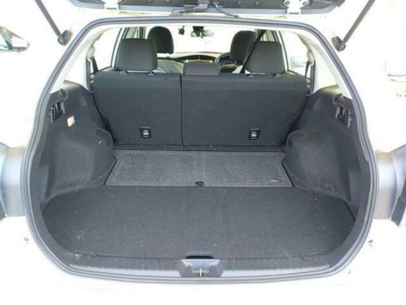 COROLLA FIELDER