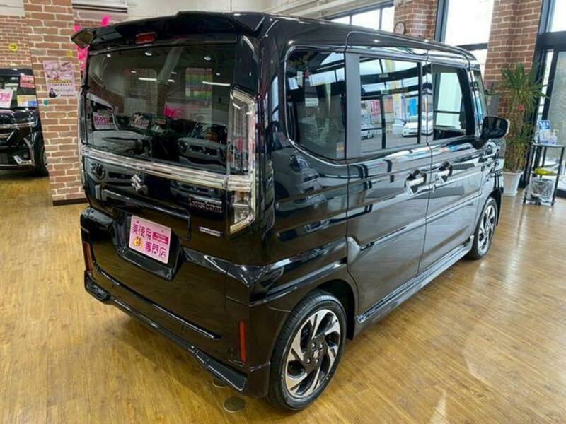 SPACIA CUSTOM