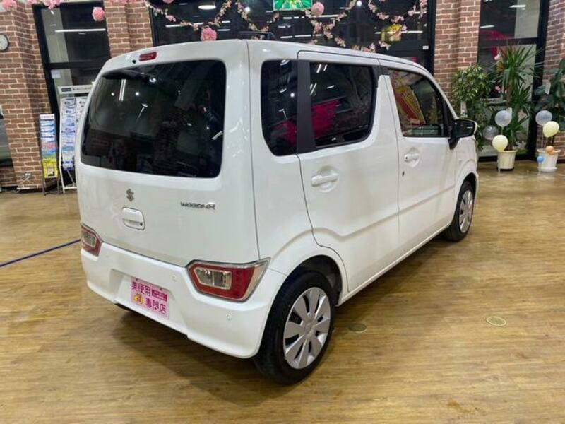 WAGON R