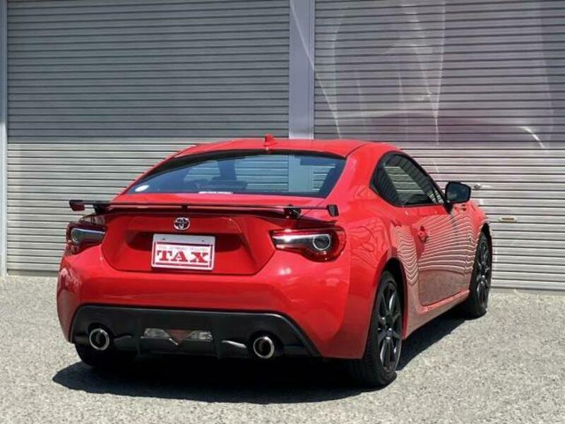 86