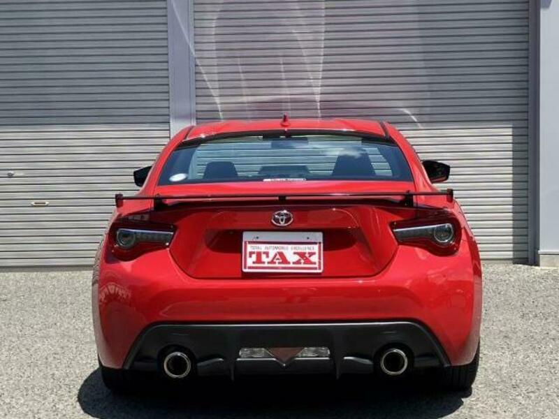 86