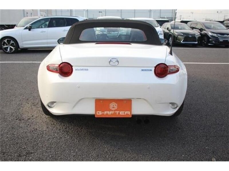 ROADSTER