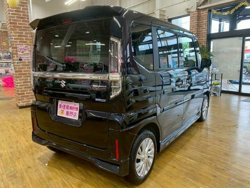 SPACIA CUSTOM