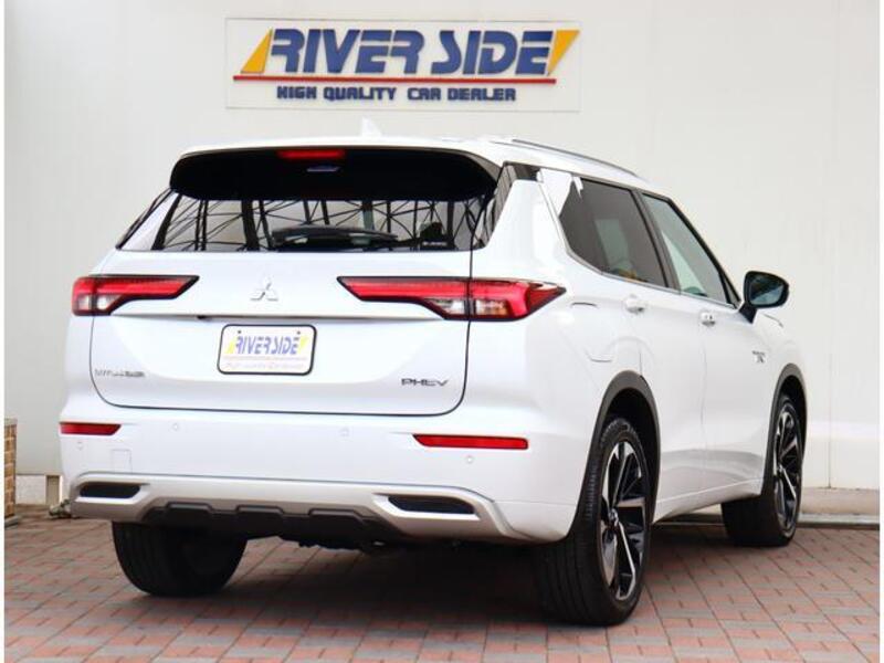 OUTLANDER PHEV