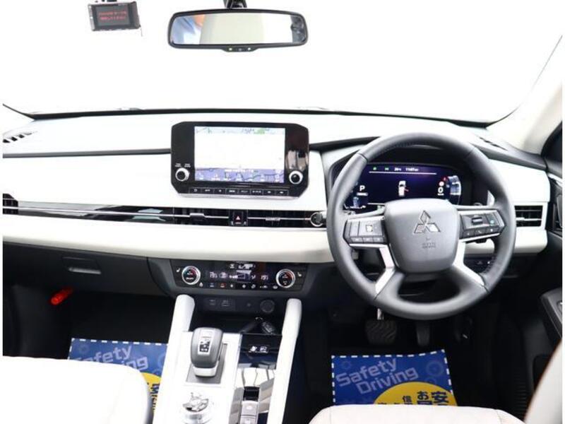 OUTLANDER PHEV