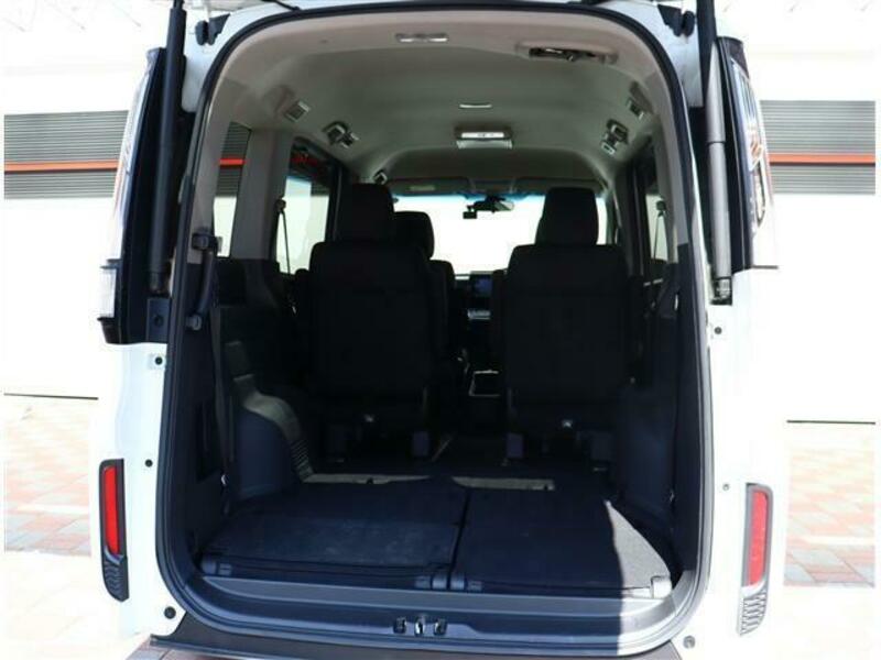 STEPWAGON SPADA