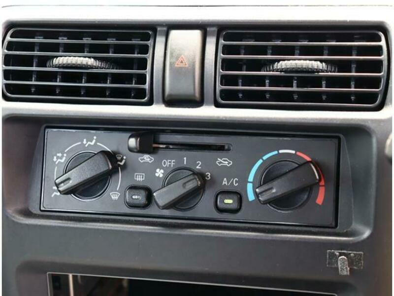 CLIPPER VAN