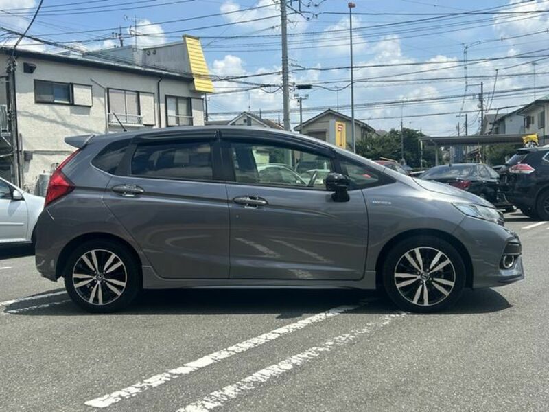 FIT HYBRID