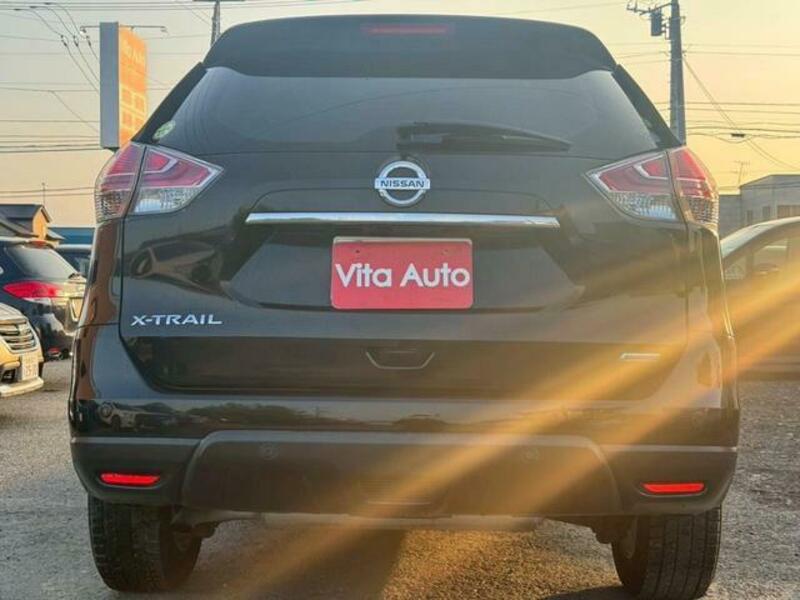X-TRAIL