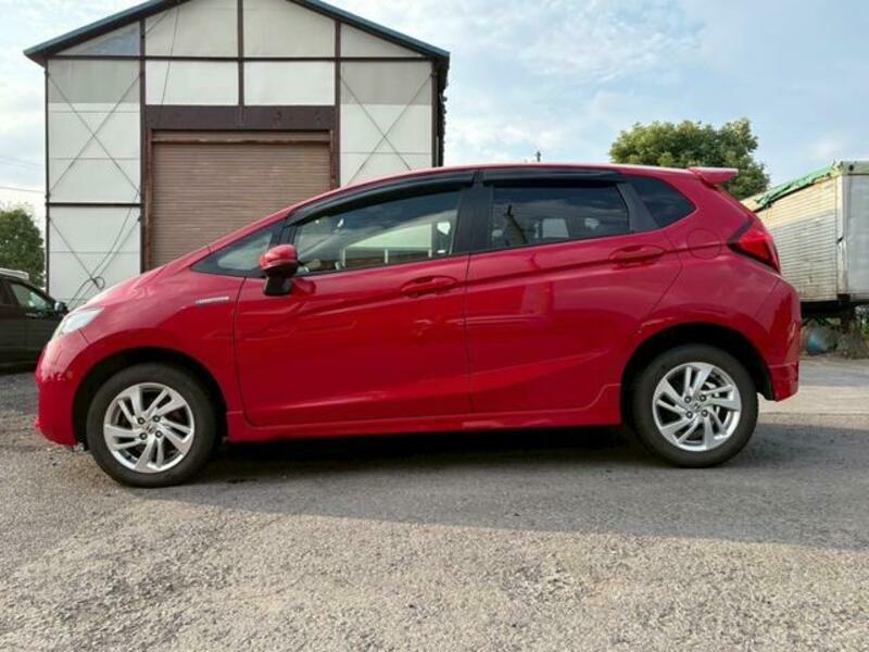 FIT HYBRID