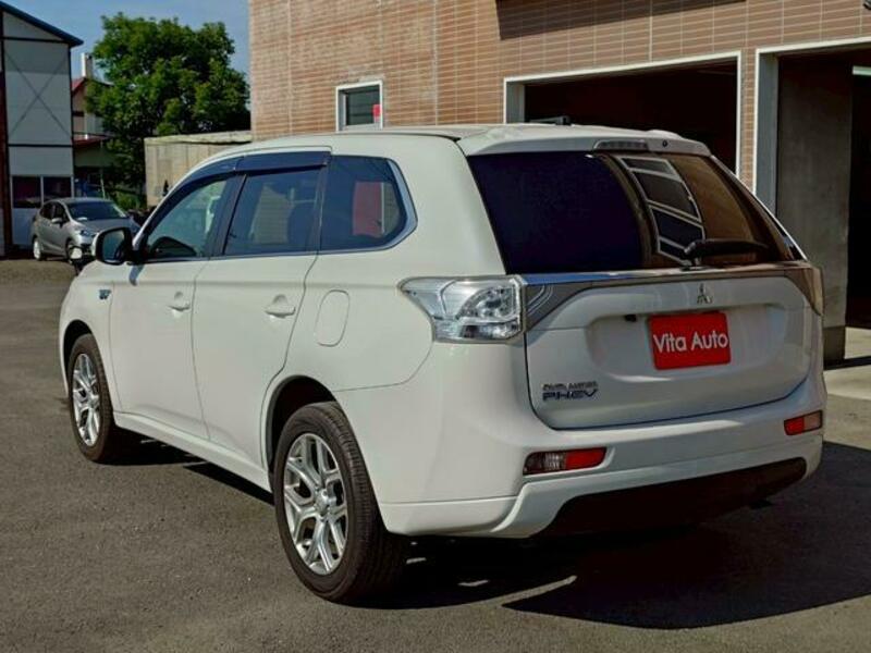OUTLANDER PHEV