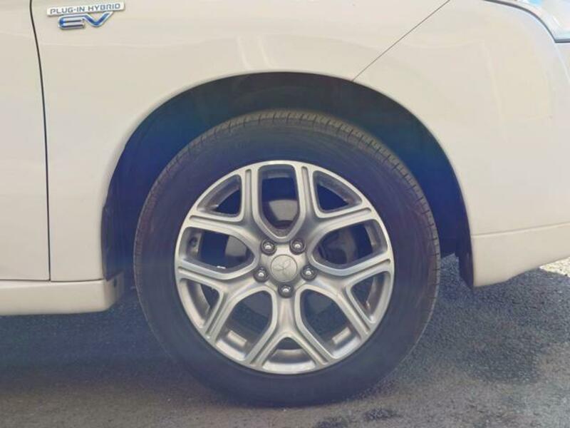 OUTLANDER PHEV