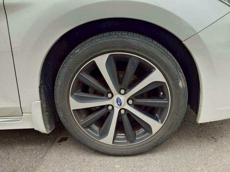 LEGACY B4
