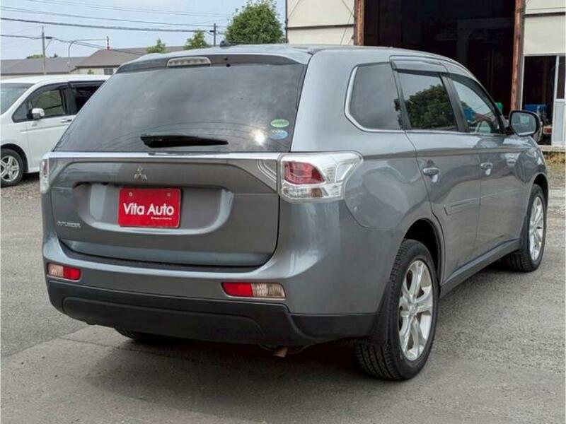 OUTLANDER