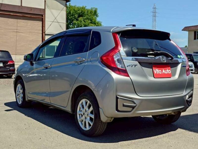 FIT HYBRID