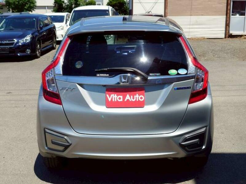FIT HYBRID