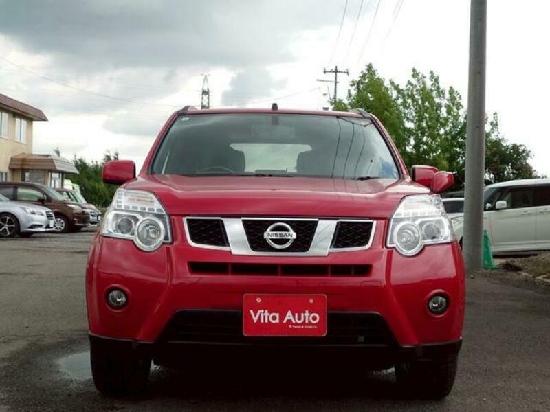 X-TRAIL