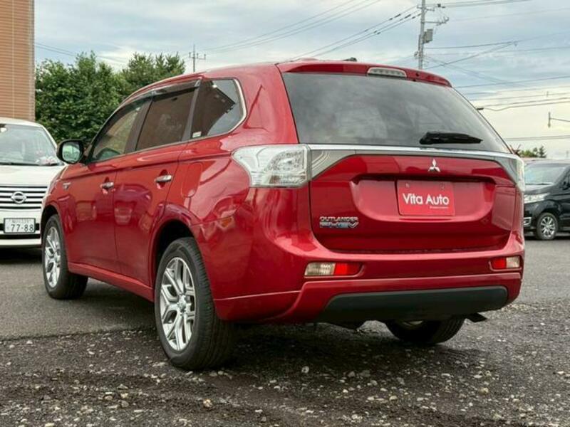 OUTLANDER PHEV