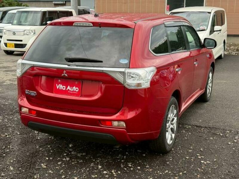 OUTLANDER PHEV