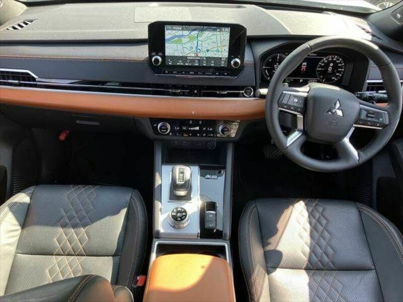 OUTLANDER PHEV