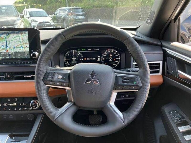 OUTLANDER PHEV