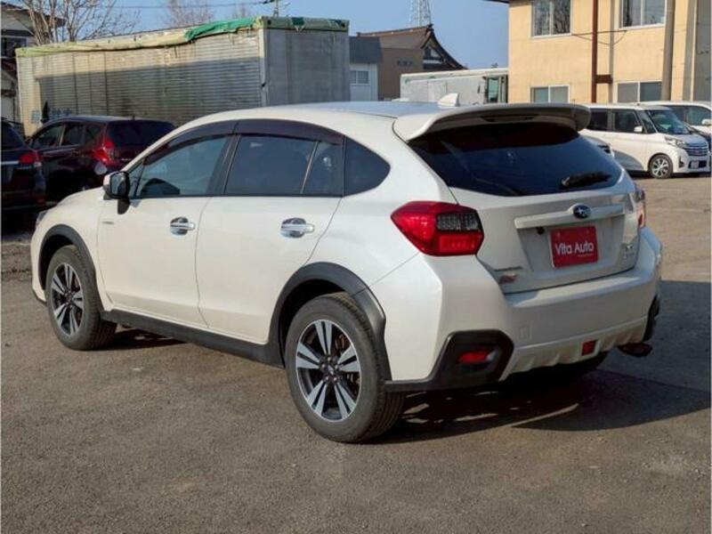 XV HYBRID