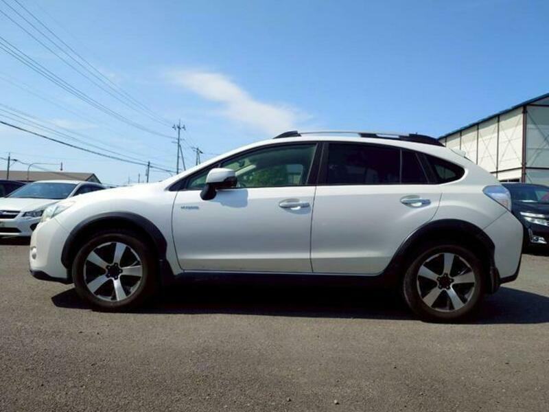 XV HYBRID