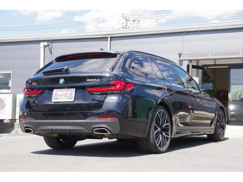 5 SERIES
