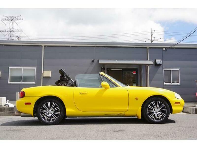 ROADSTER