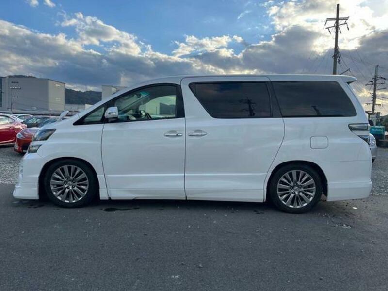 VELLFIRE