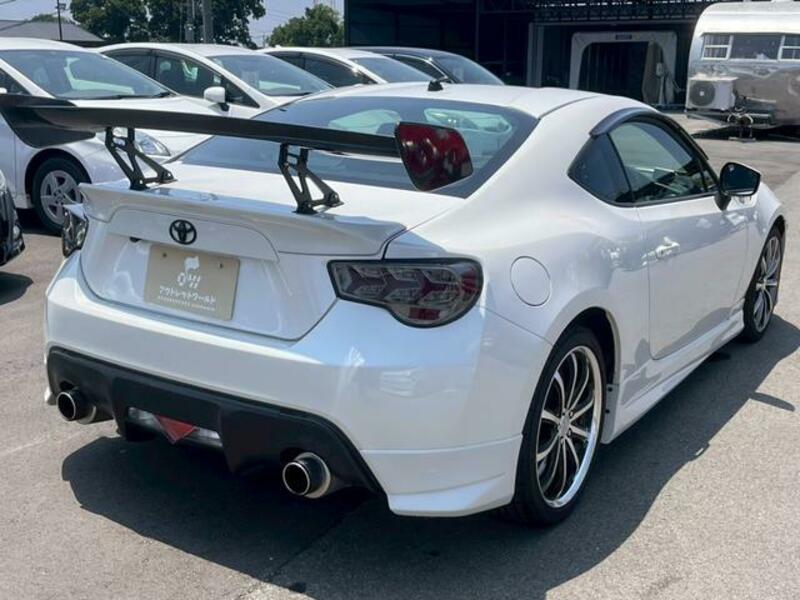86