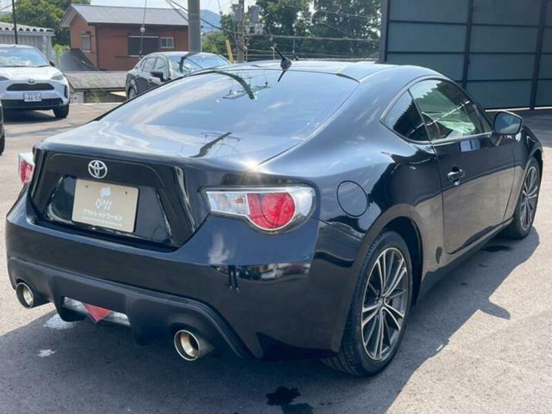 86