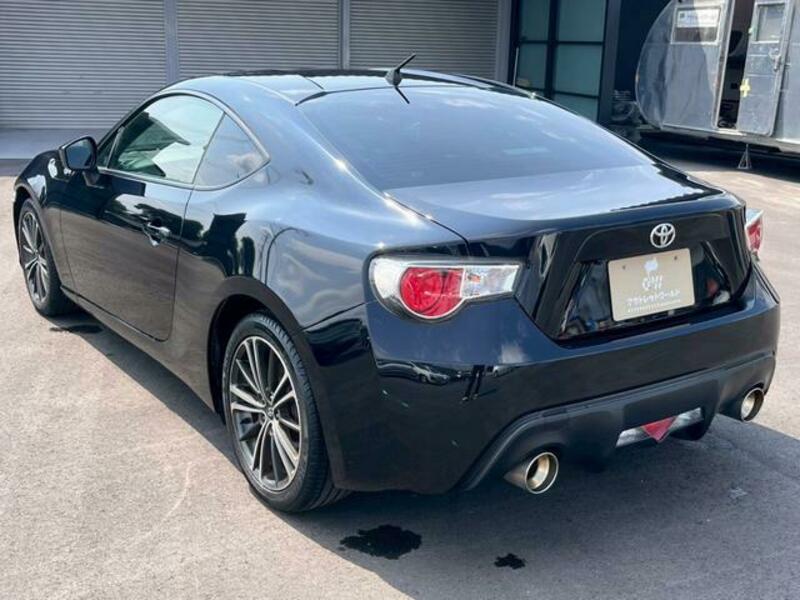 86