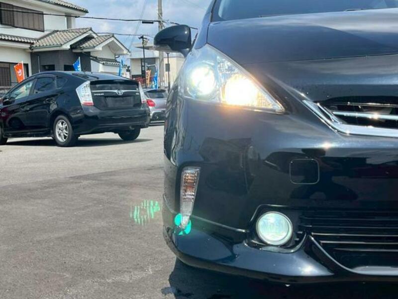 PRIUS ALPHA