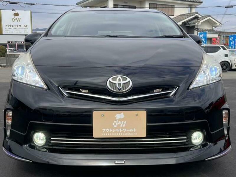 PRIUS ALPHA