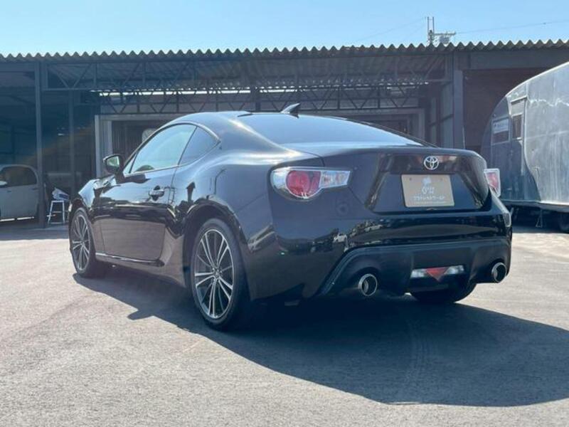 86