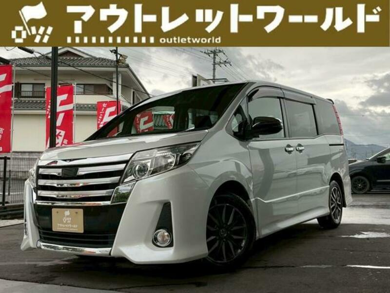 TOYOTA NOAH