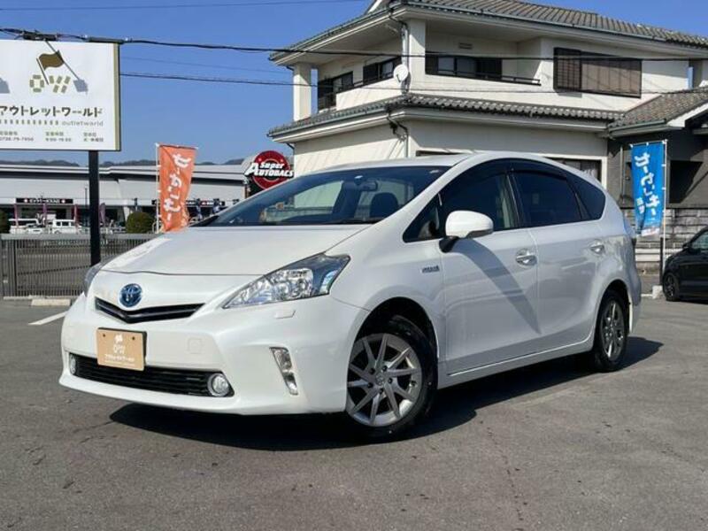 PRIUS ALPHA
