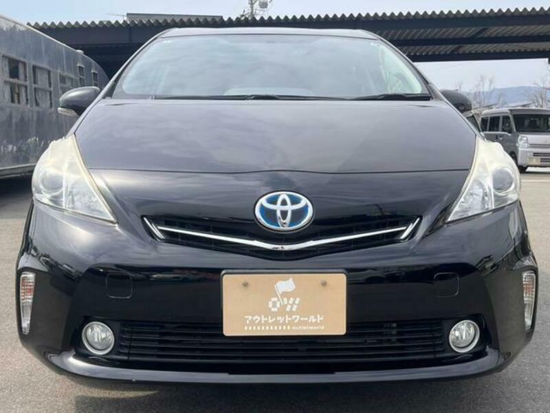 PRIUS ALPHA