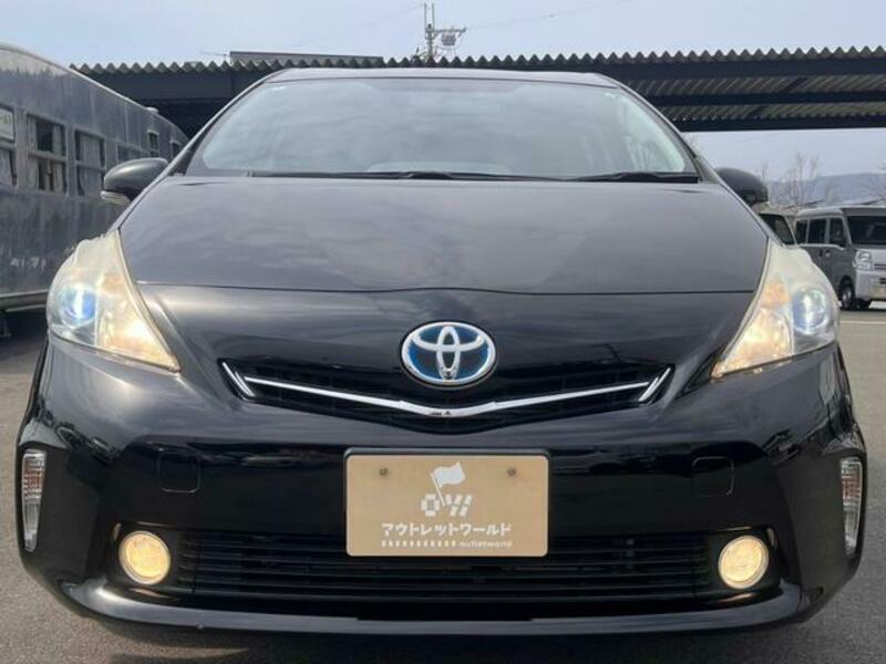 PRIUS ALPHA
