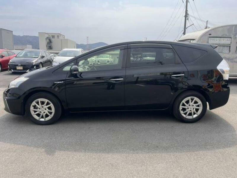 PRIUS ALPHA