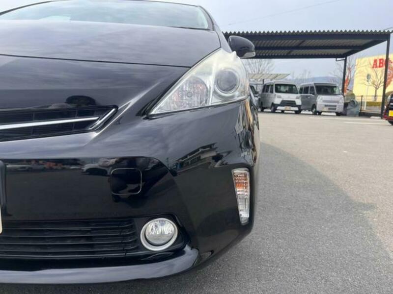PRIUS ALPHA