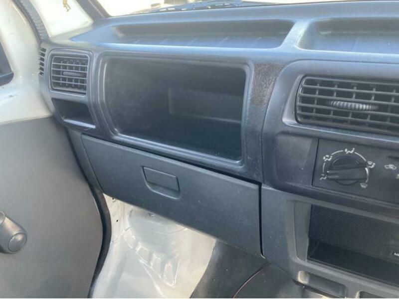 CLIPPER TRUCK