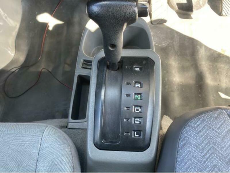 CLIPPER TRUCK