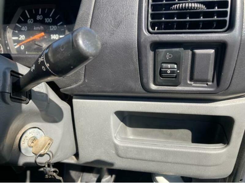 CLIPPER TRUCK